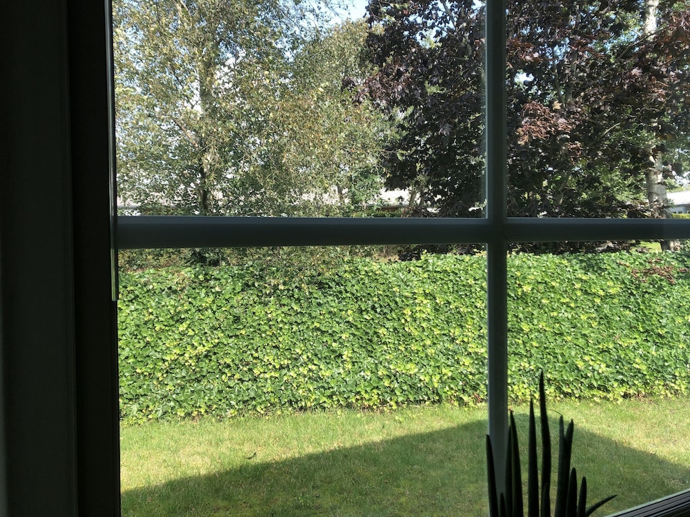 Helts B&amp;B 37/50