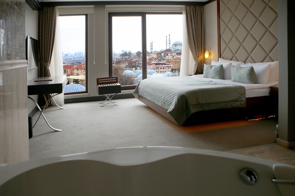 Grand Hotel Gulsoy 10/64