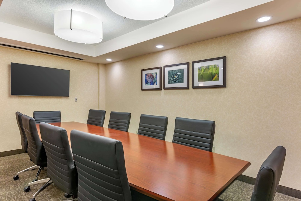 Drury Inn & Suites Phoenix Tempe 42/50