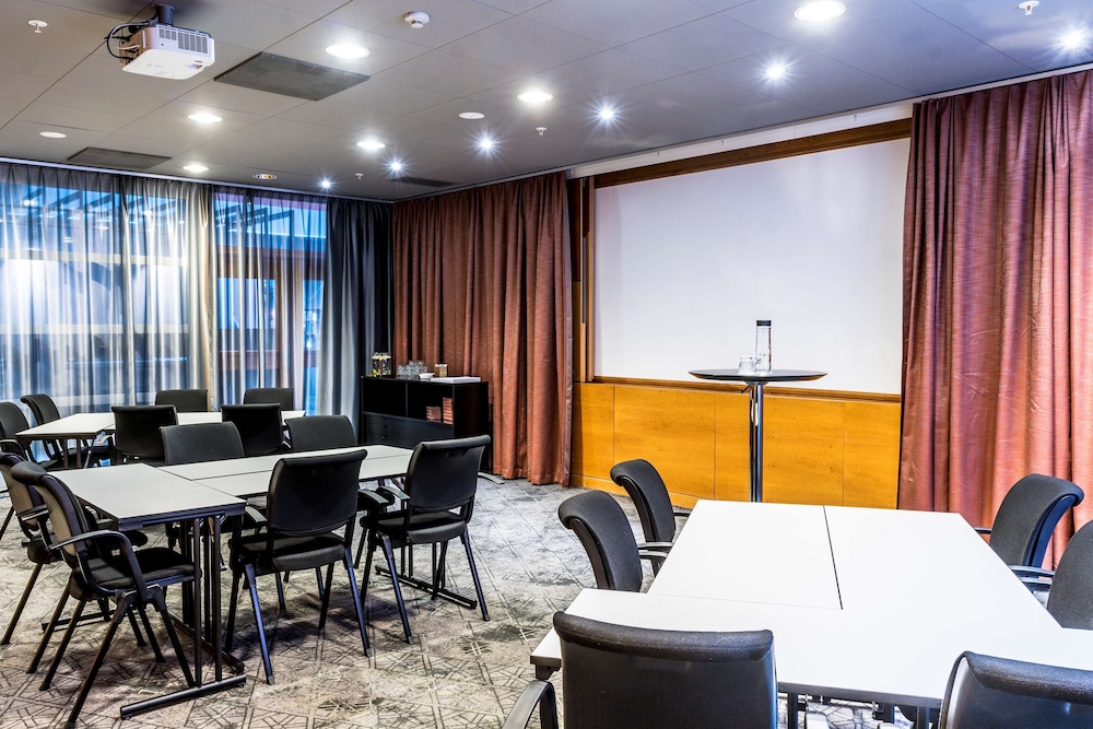 Scandic Molndal Gothenburg 52/59