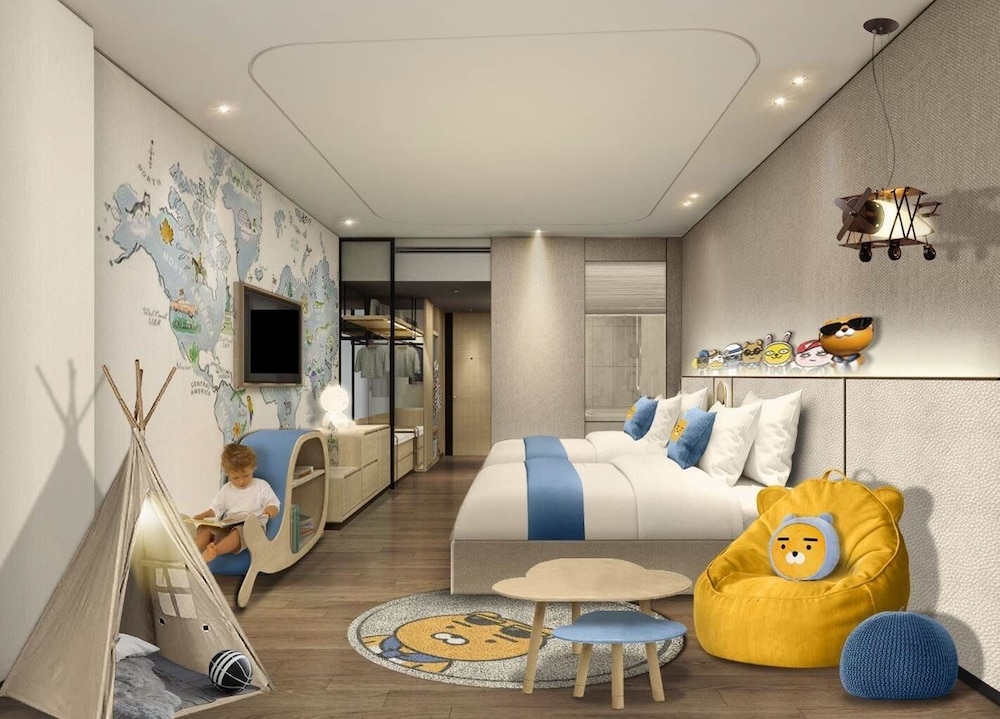 Lotte Hotel World 34/67