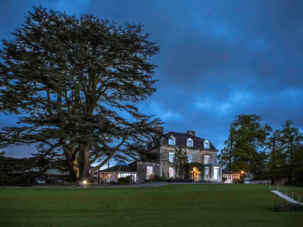 Mercure Bristol North The Grange Hotel 48/50