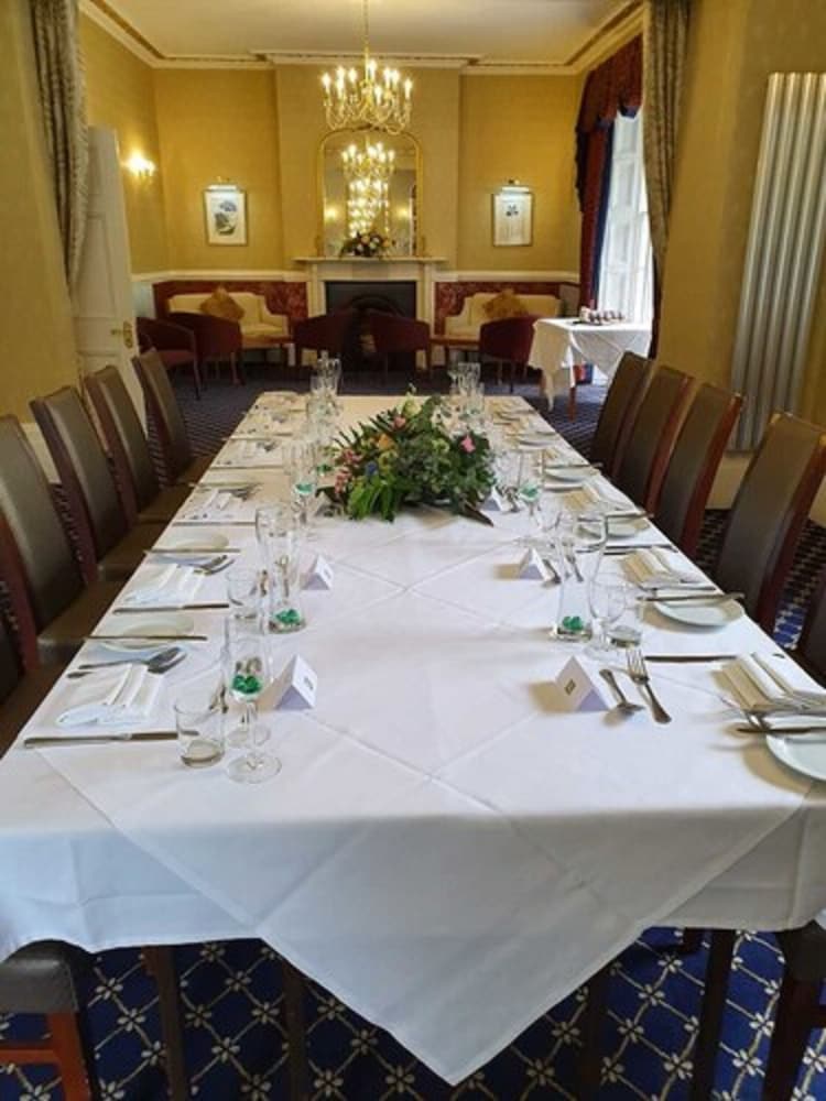 Chiseldon House Hotel 40/50