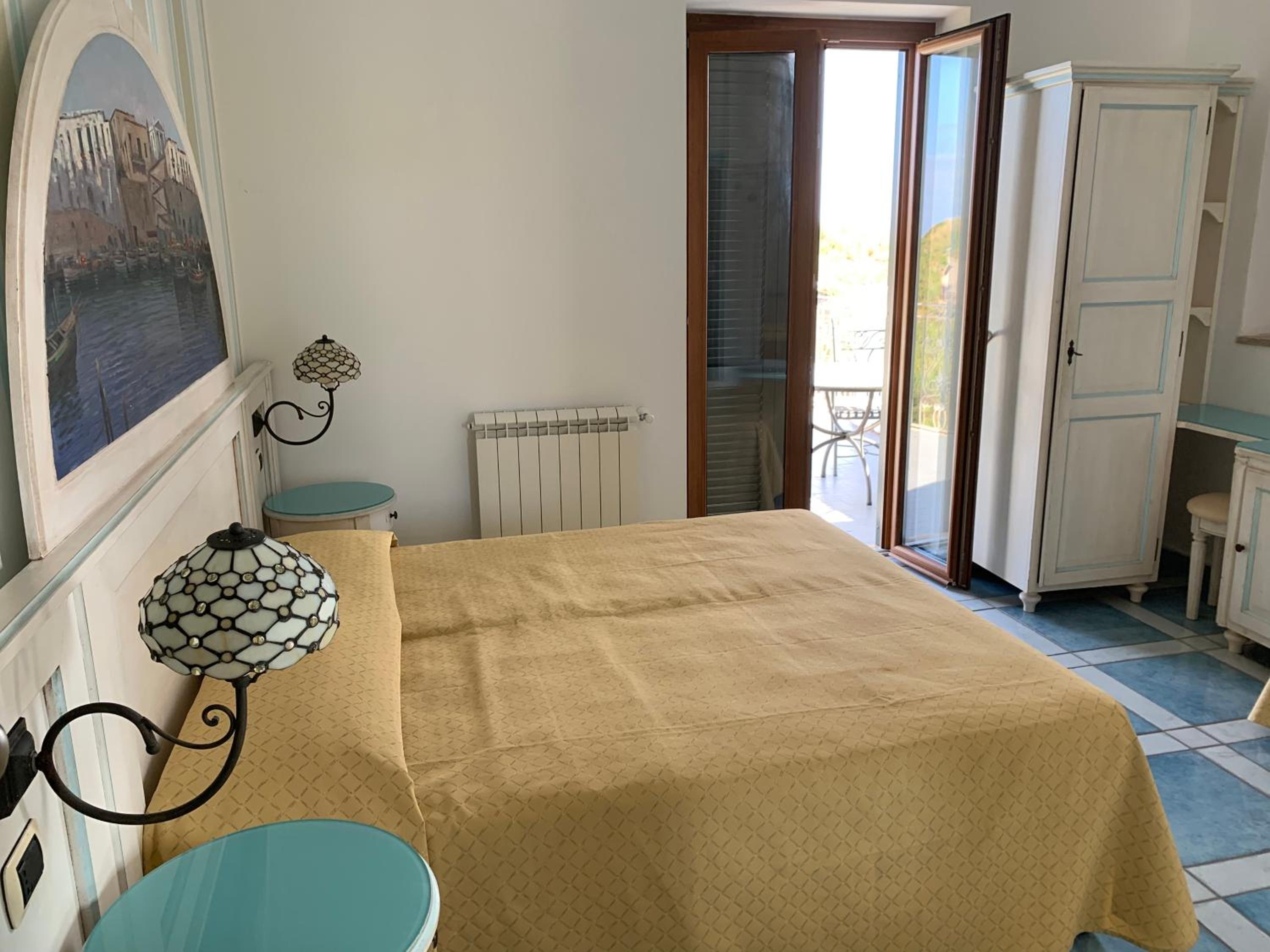 Hotel Isolabella 3/19