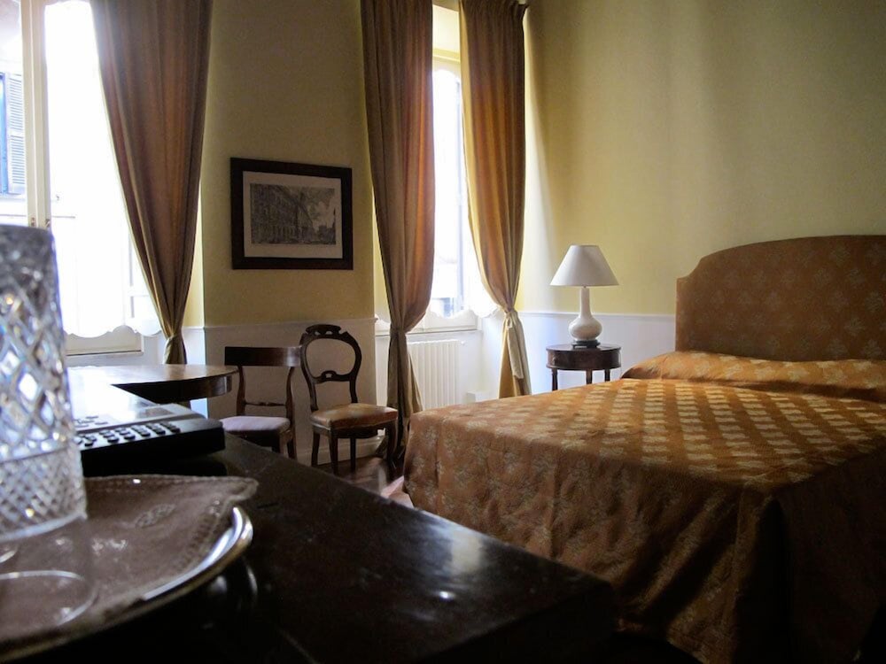 Relais Teatro Argentina 12/51