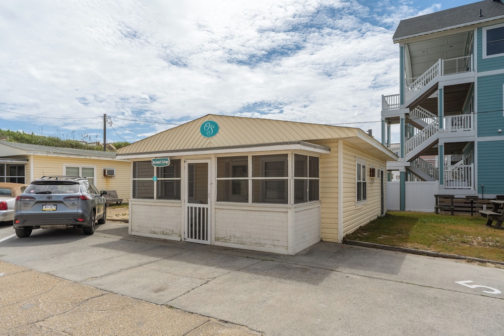 Oceanside Court By Kees Vacations 57/65