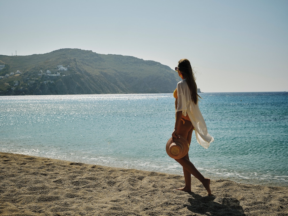 Myconian Sunrise Relais & Chateaux Hotel 80/86