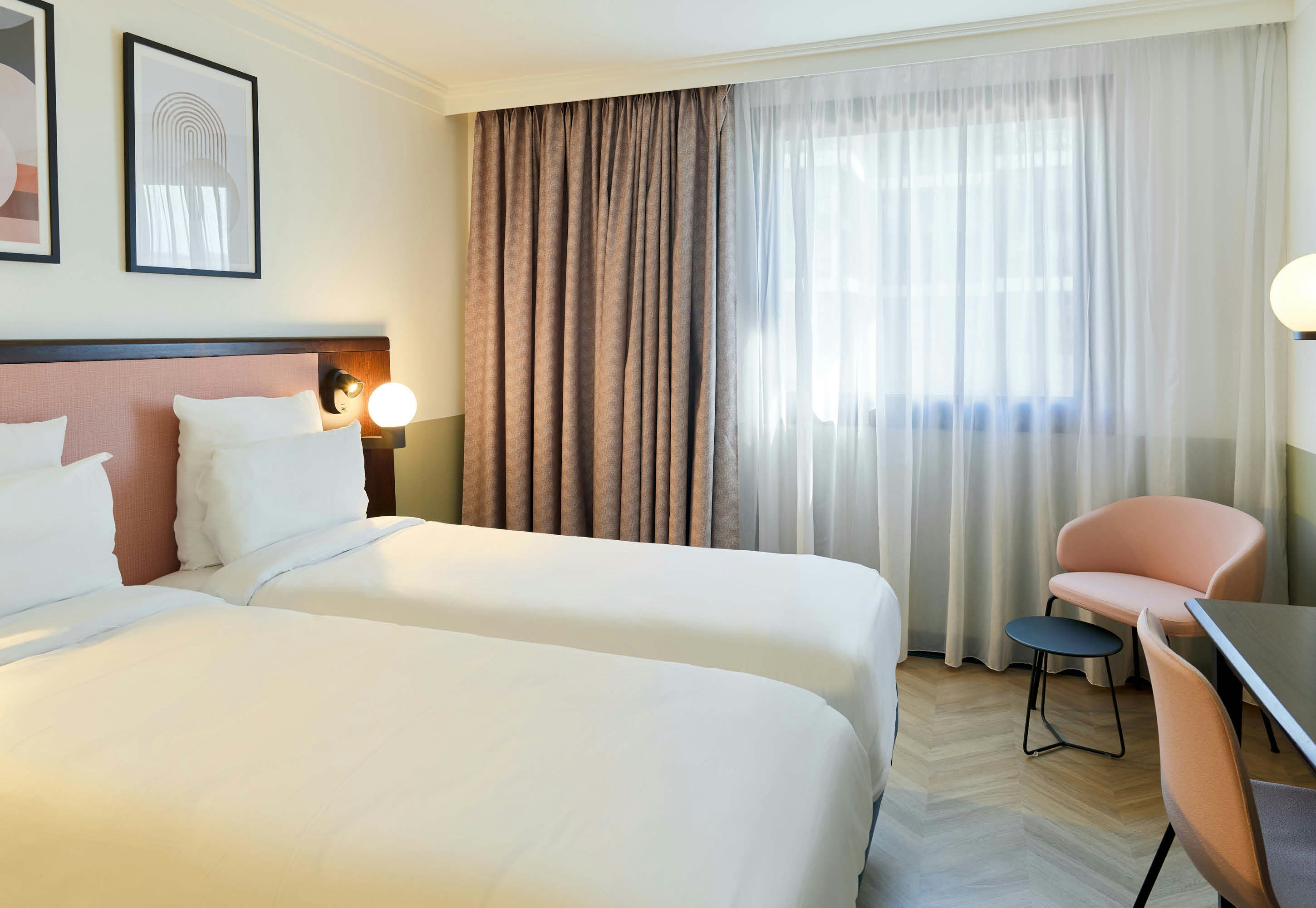 B&B Hotel Saint Quentin en Yvelines Centre Gare 9/32