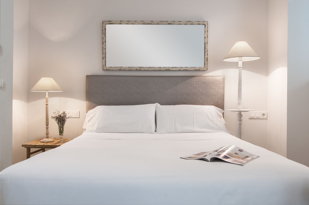 SUITES SEVILLA PLAZA 49/55
