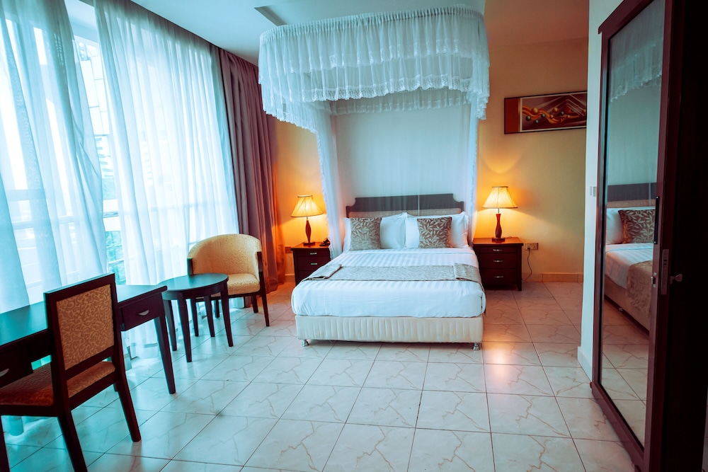 Kooki Hotel 16/50