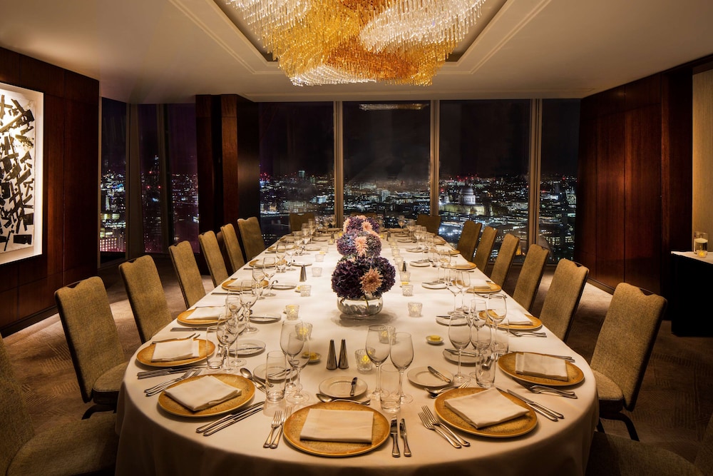 Shangri-La The Shard London 56/69