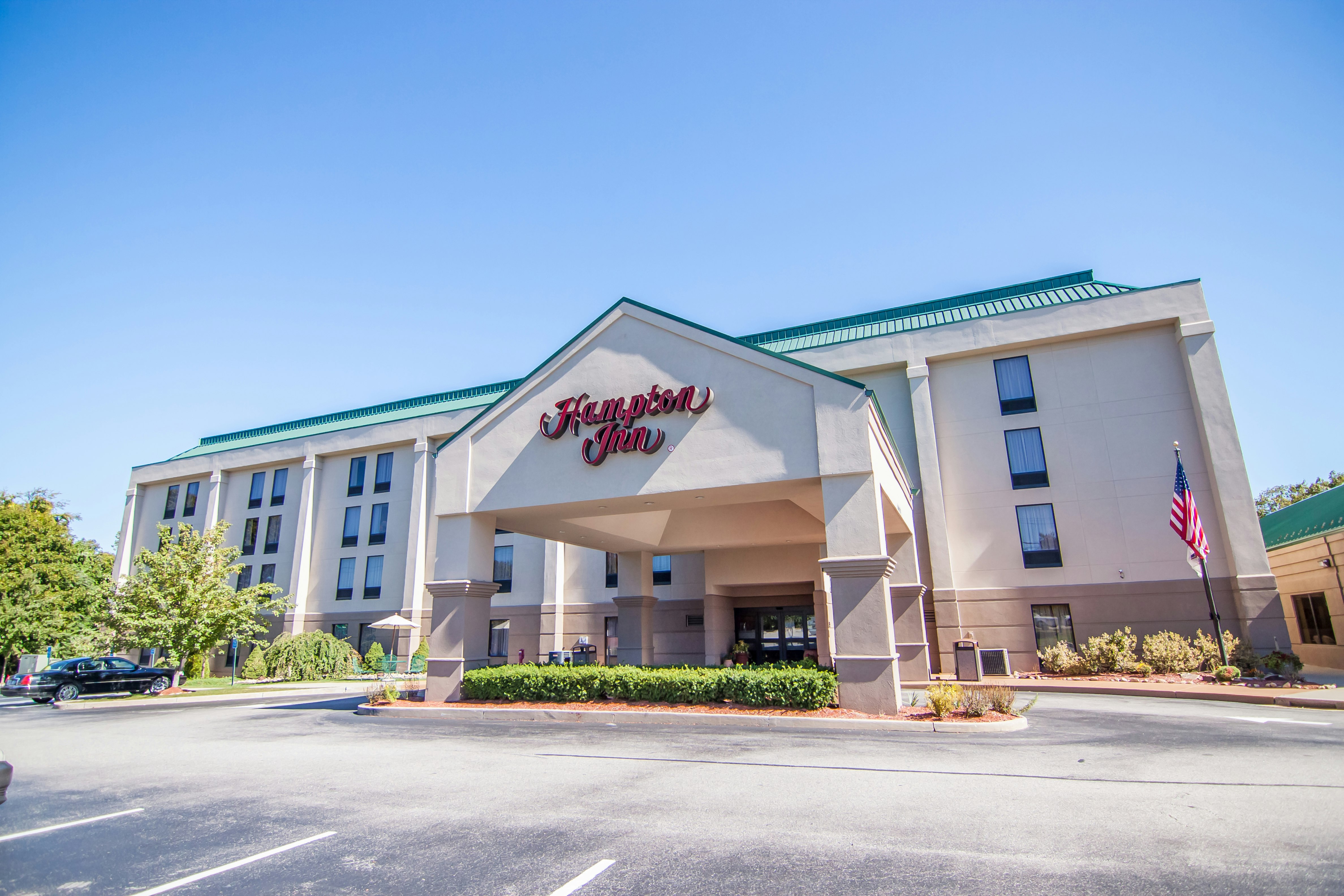 Hampton Inn Groton 4/56