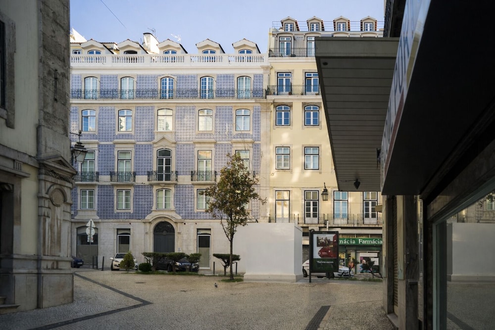 LISBON SERVICED APARTMENTS BAIXA CASTELO 5/74