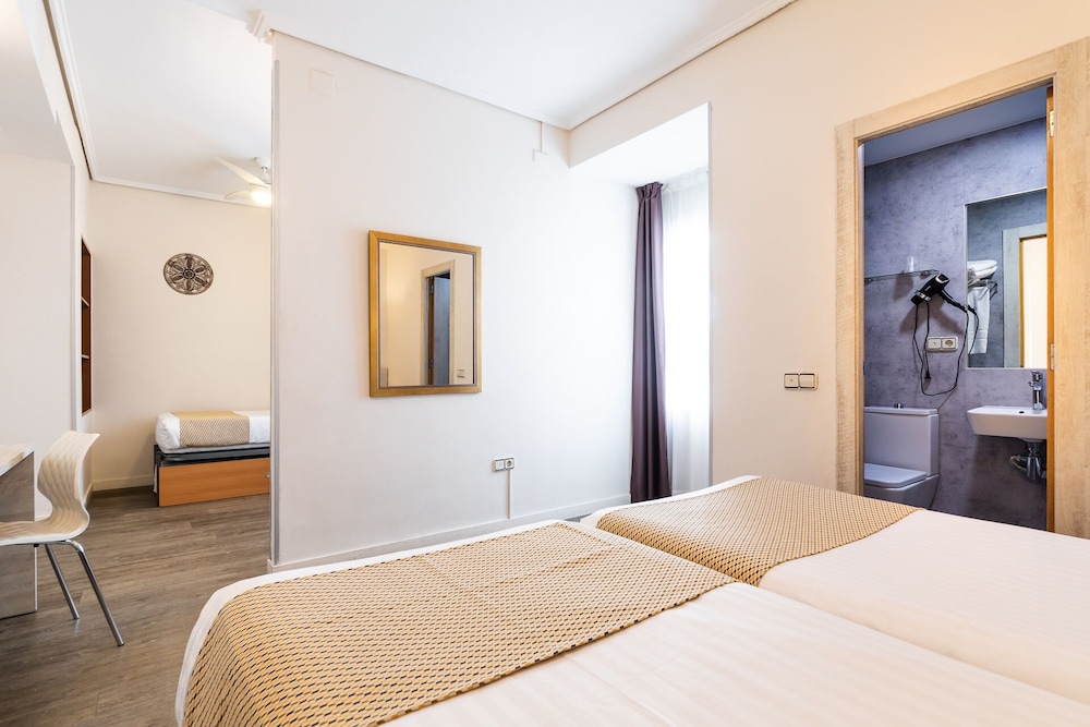Sweet Hotel Continental 22/39