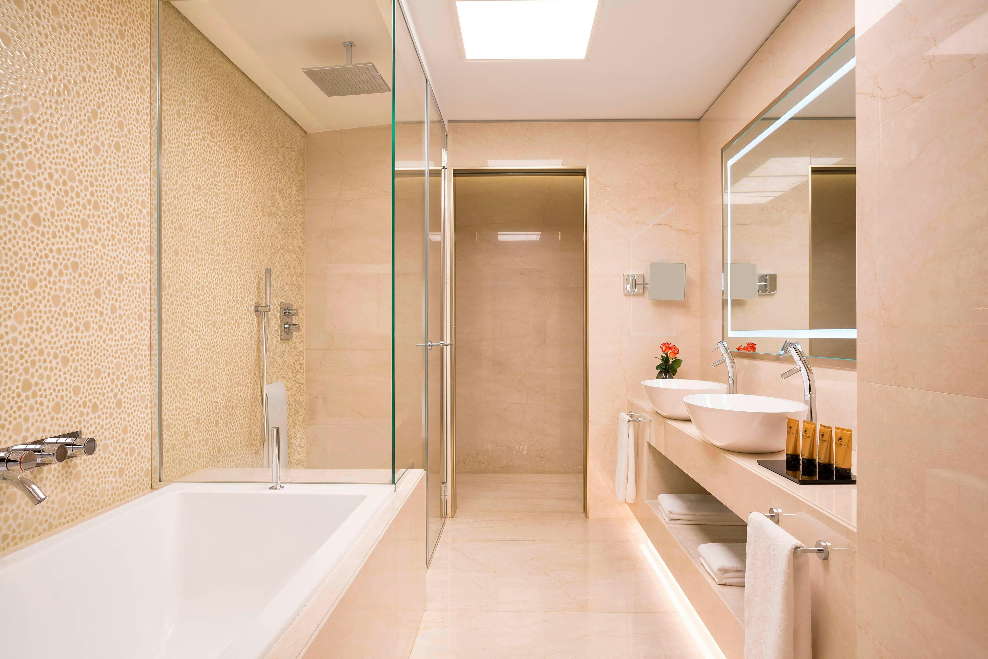Excelsior Hotel Gallia A Luxury Collection Hotel Milan 80/81