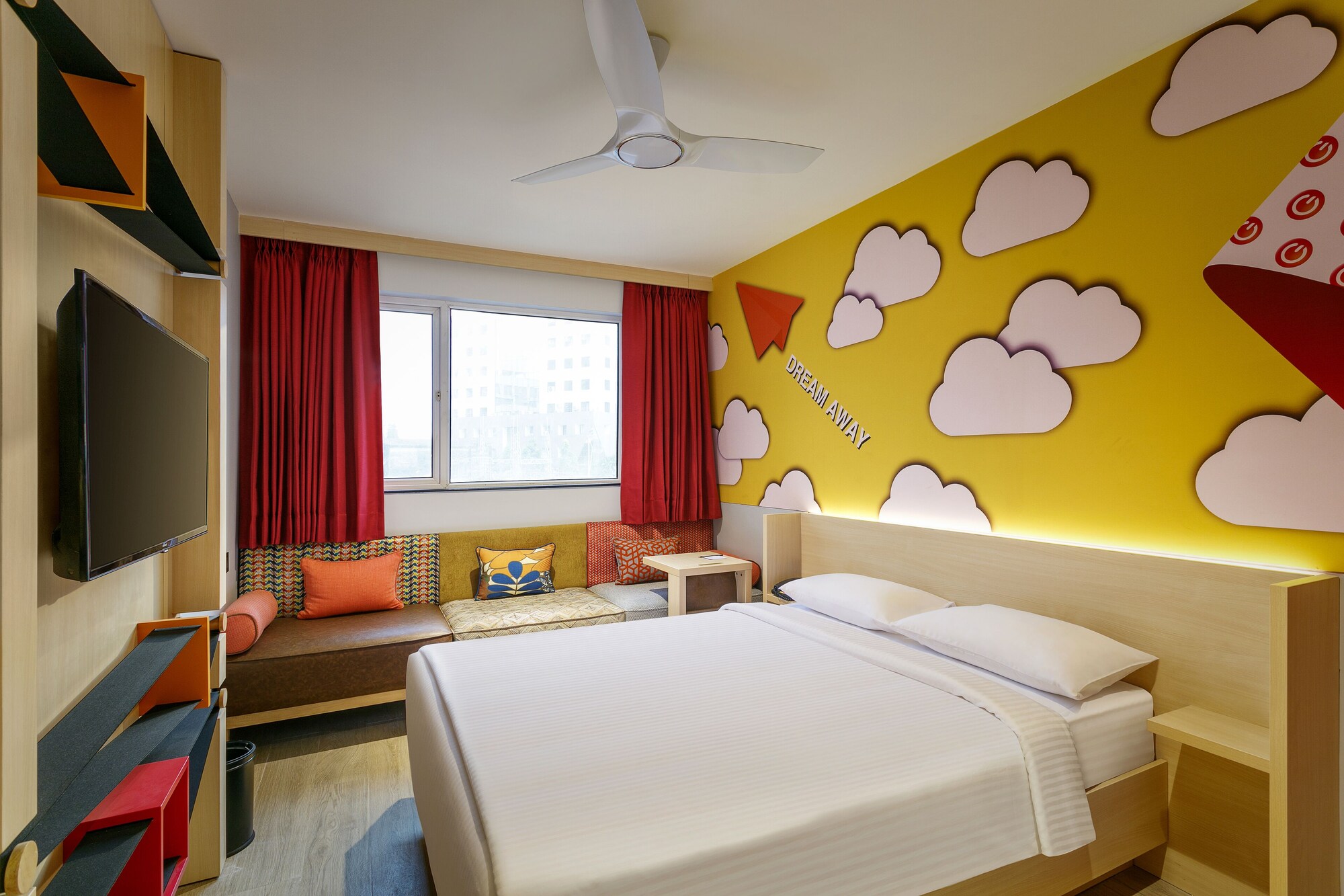 LUXURY, DOUBLE BED
