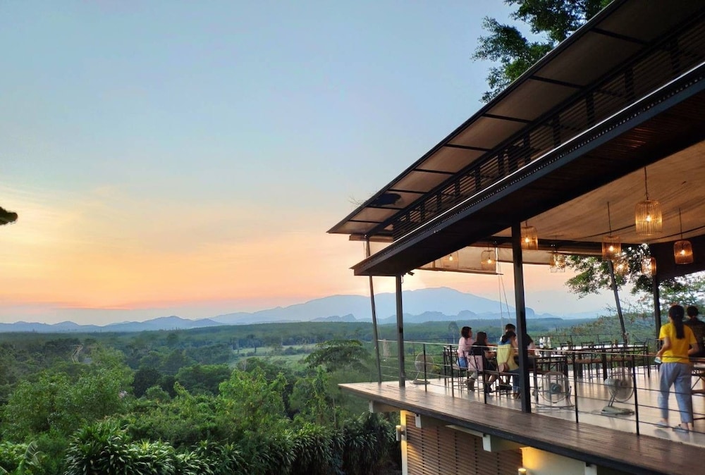 Rabbiz Hill Resort 1/58