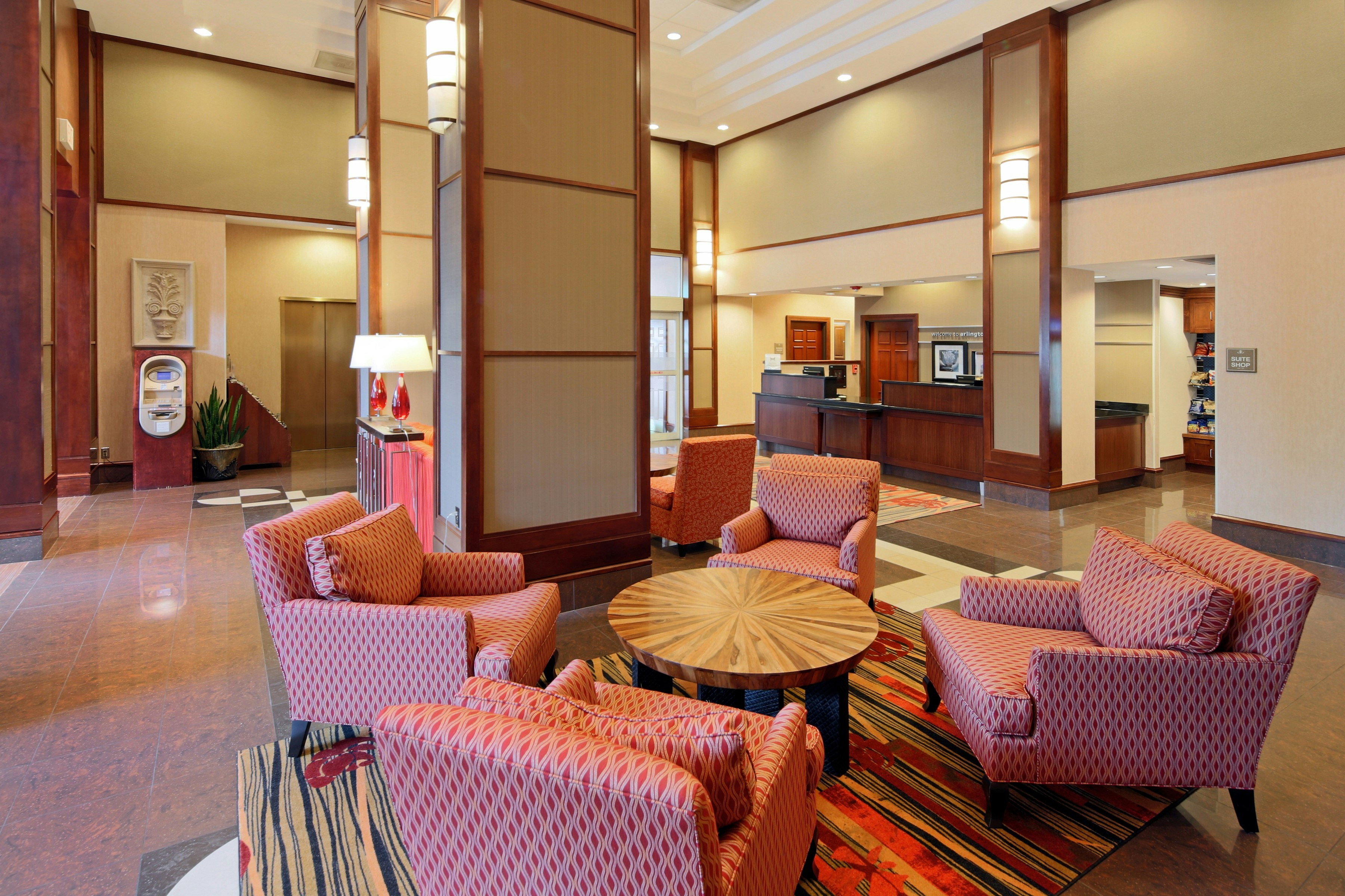 Hampton Inn & Suites Arlington Crystal City DCA 33/64