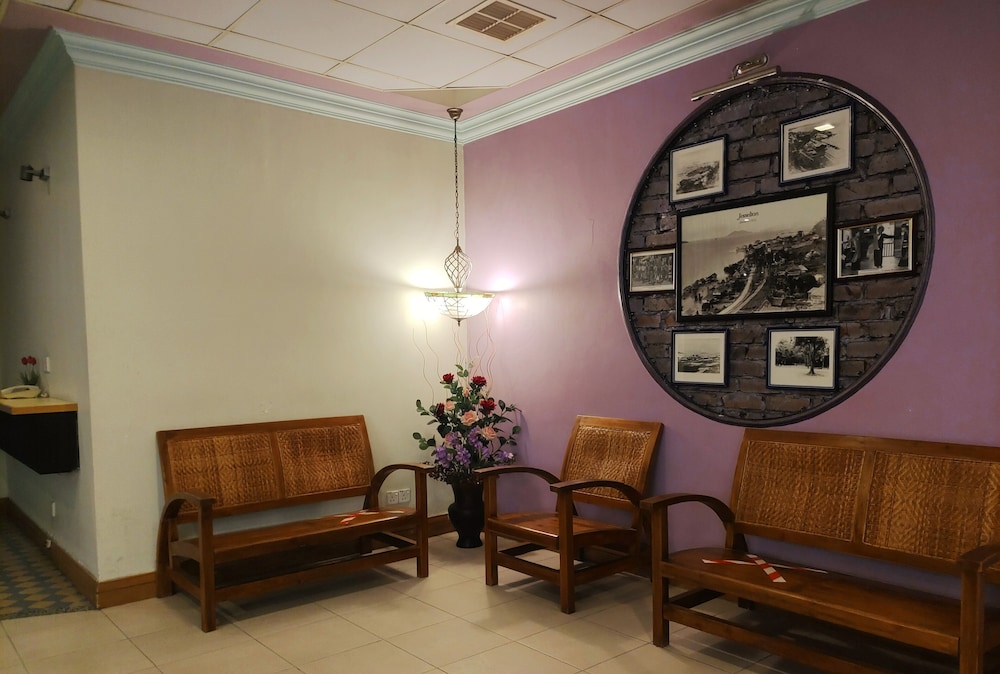 Megah D Aru Hotel Tanjung Aru Kota Kinabalu 34/50