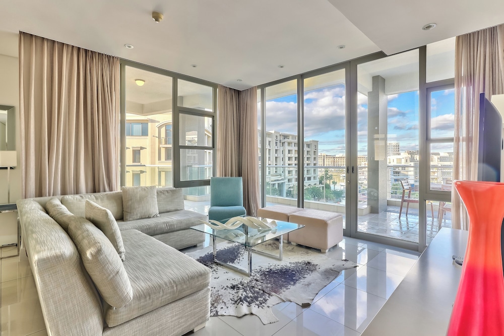 Lawhill Luxury Apartments 54/73