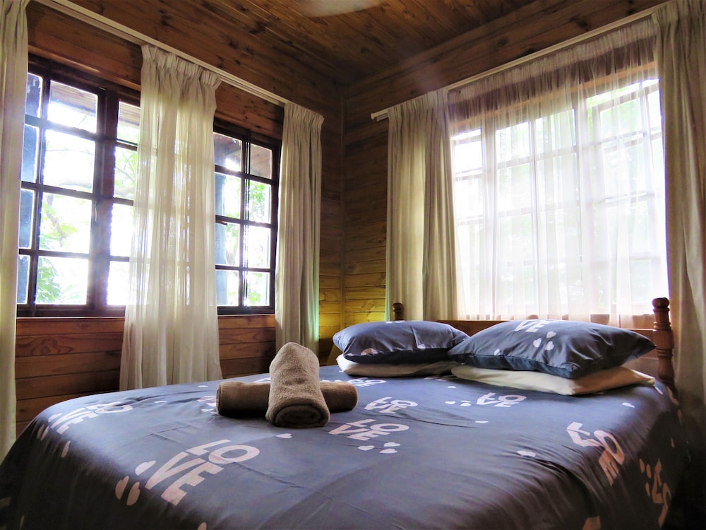 DELUXE, CHALET, GARDEN VIEW