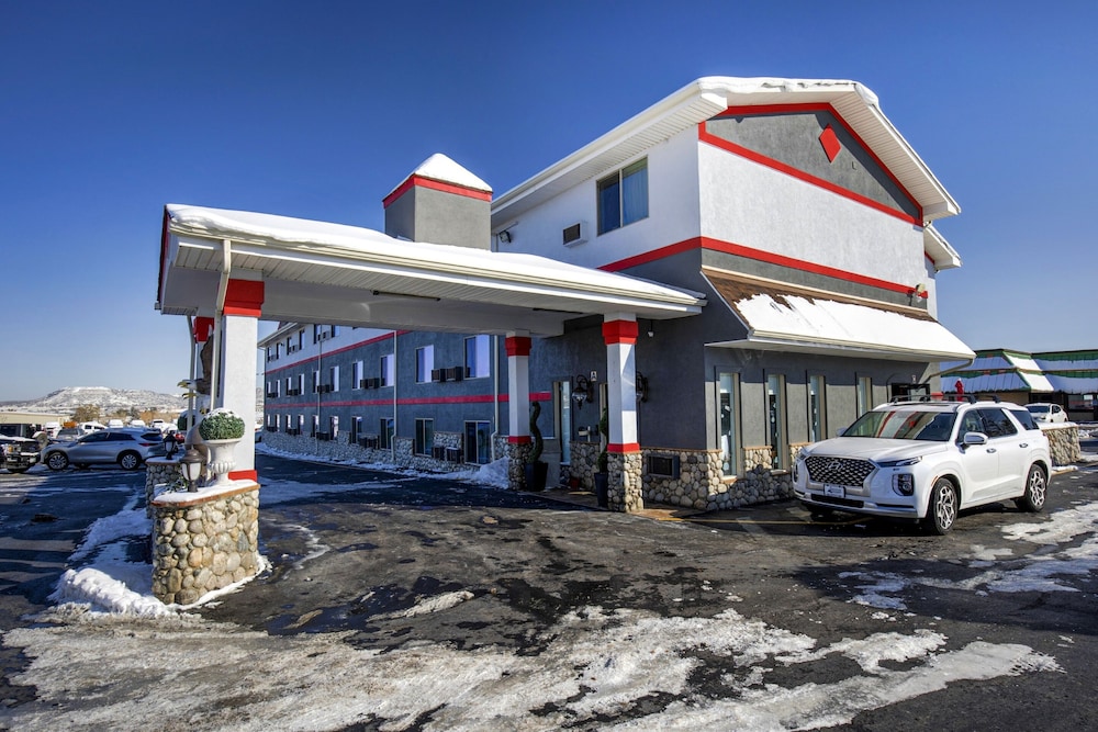 Oyo Hotel Downtown Castle Rock 1/37