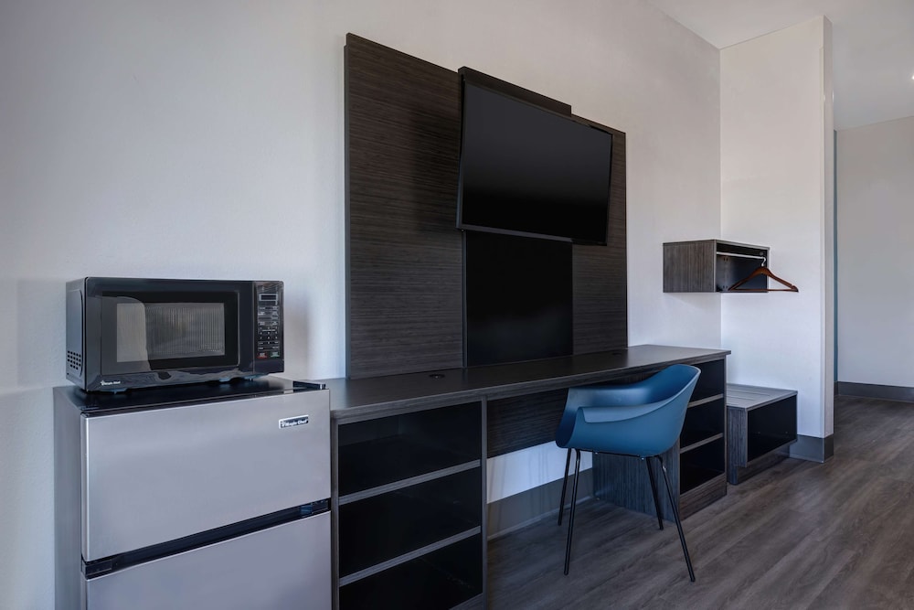 Motel6 Dallas, TX - Methodist Charlton Medical Ctr. 38/50