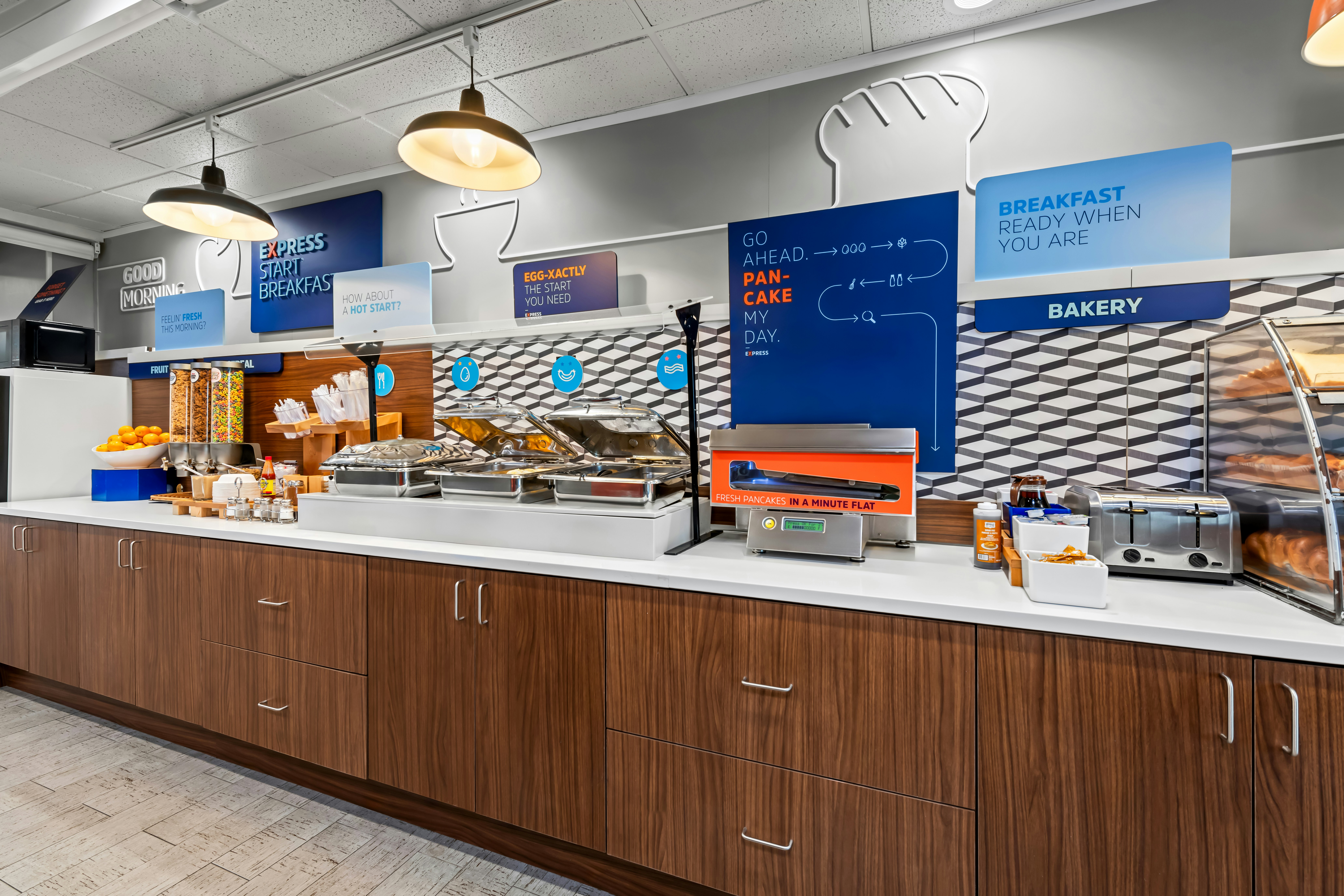 Holiday Inn Express Saint Simons Island 8/46