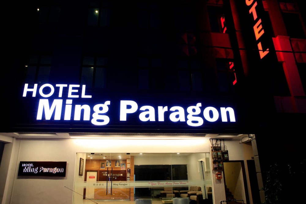 Ming Paragon Hotel 5/42