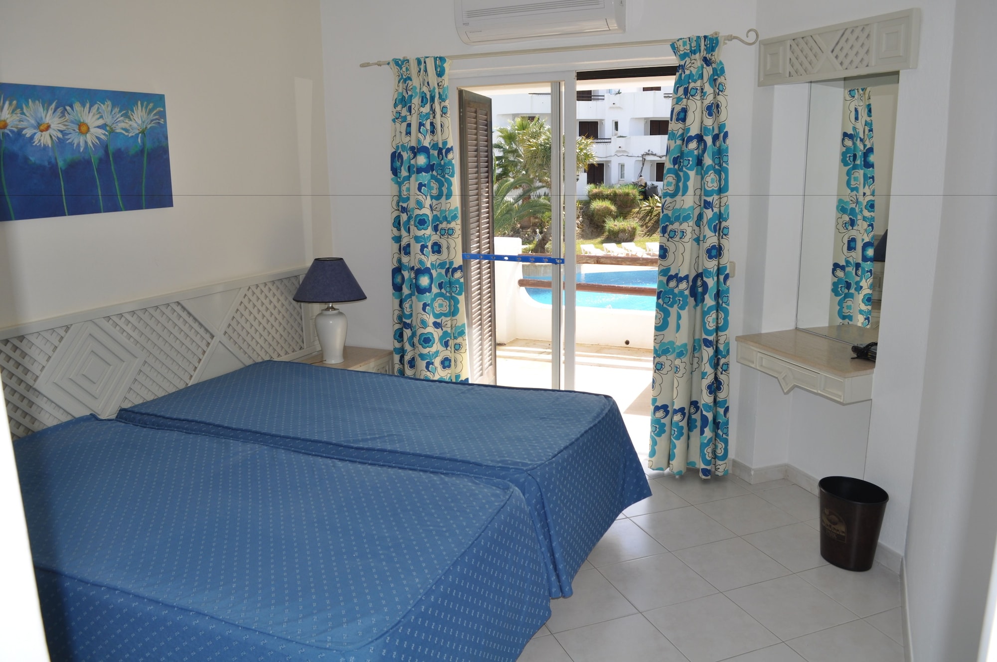 TWO BEDROOM APARTMENT SUPERIOR
