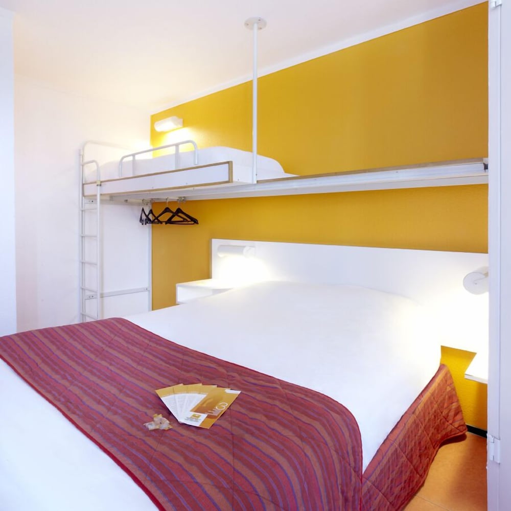 Hôtel Eco Relais Pau Lons 11/29