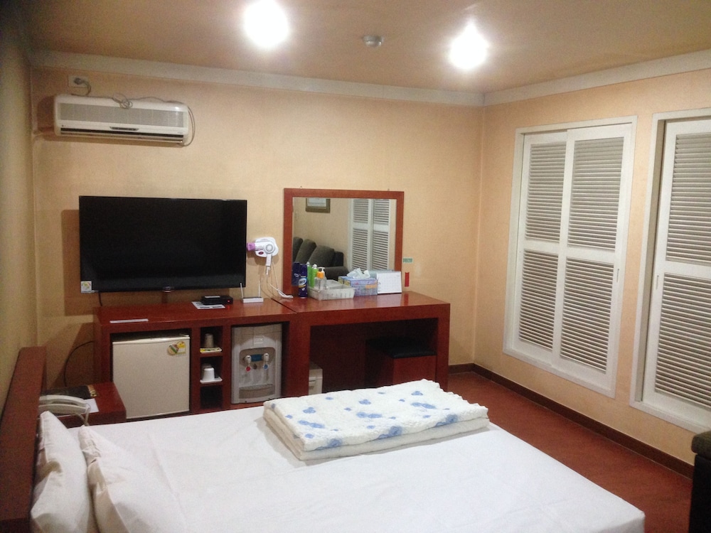 Goodstay Herotel 13/28