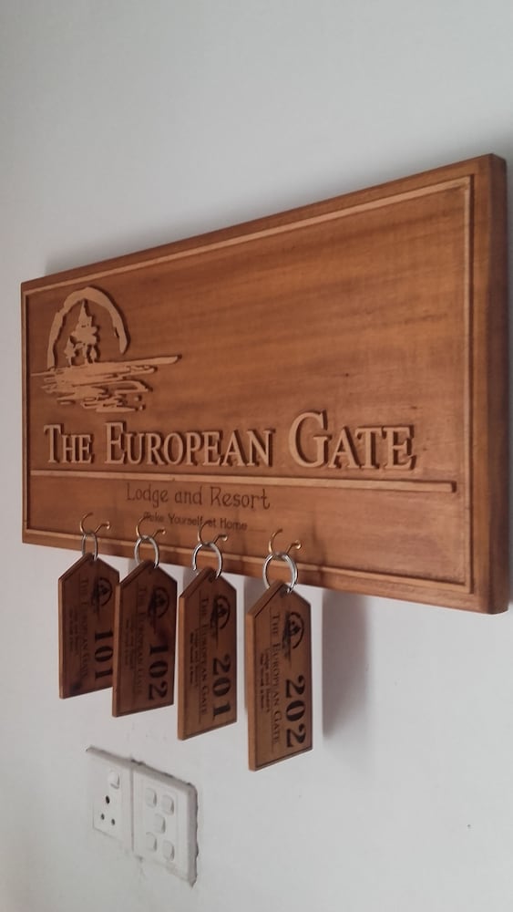 The European Gate photo3
