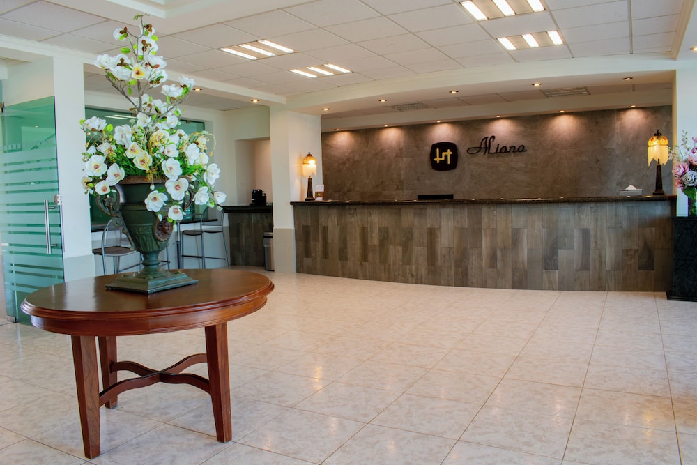 Hotel & Suites Aliana 5/50