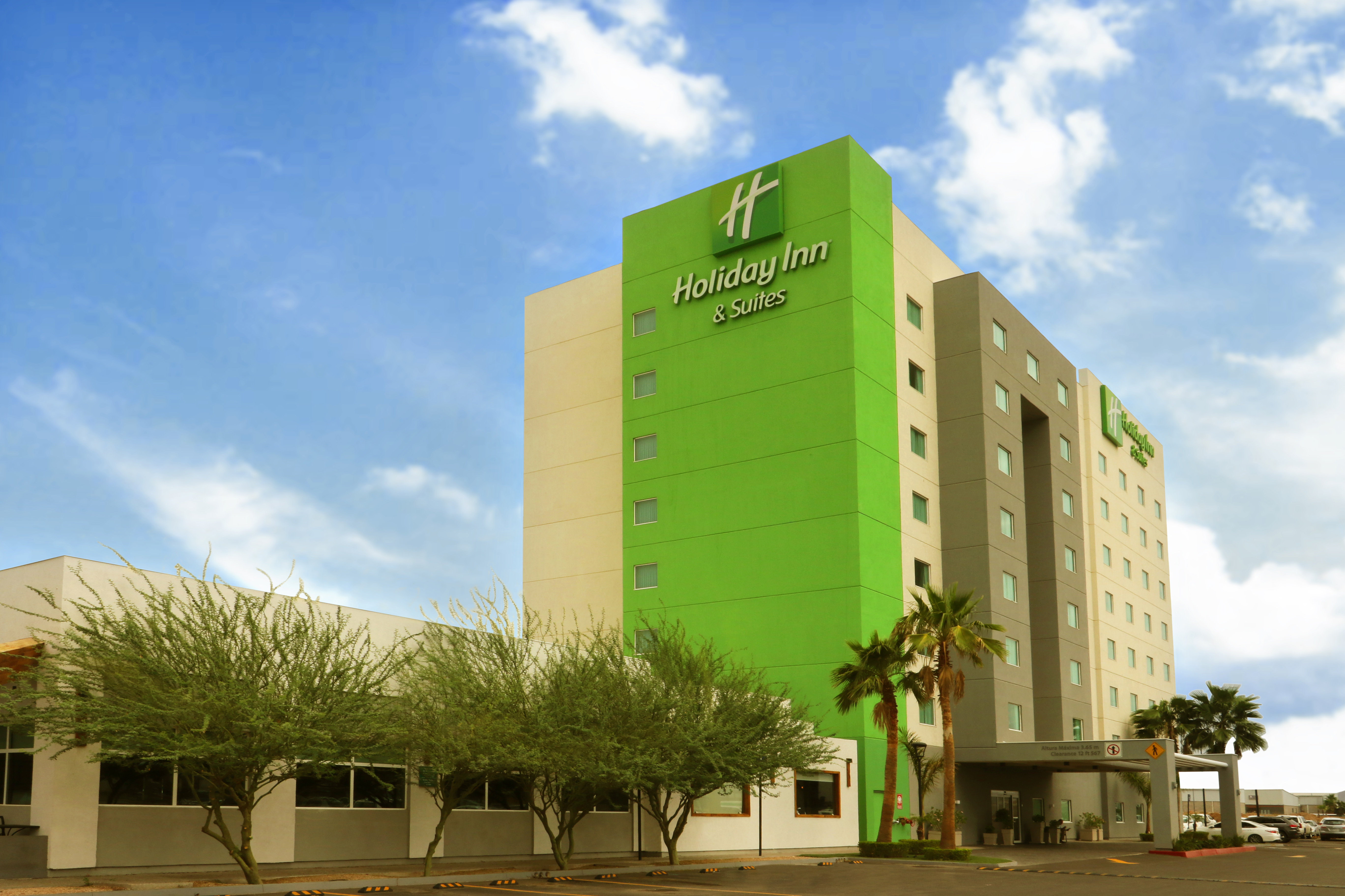 Holiday Inn Hotel & Suites Hermosillo Aeropuerto 4/50
