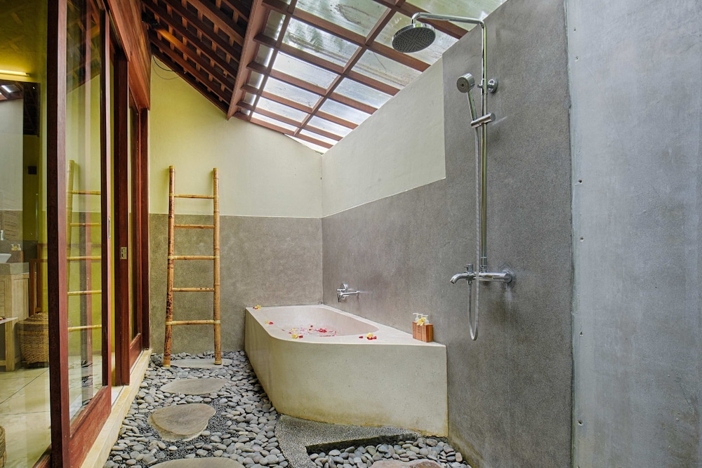 Samkhya Villas 71/71
