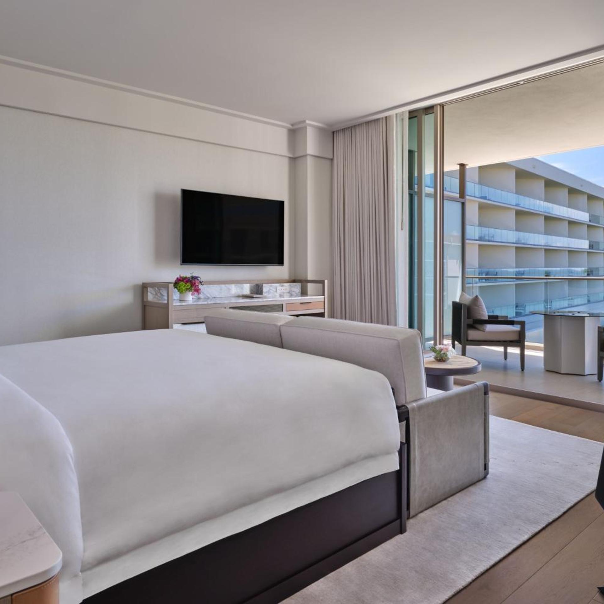 Magnolia, Suite, King Bed, Ocean View, Sofa, Balcony