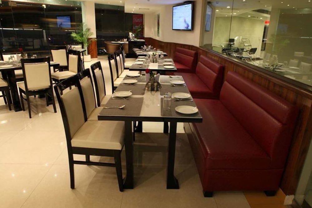 Hotel Ramhan Palace Mahipalpur 65/78