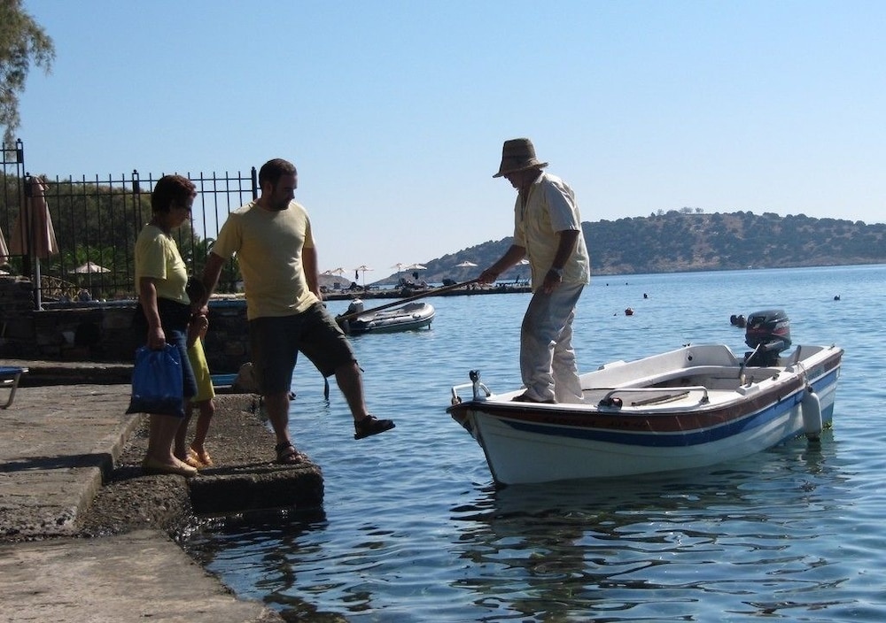 Hotel Polydoros 30/44