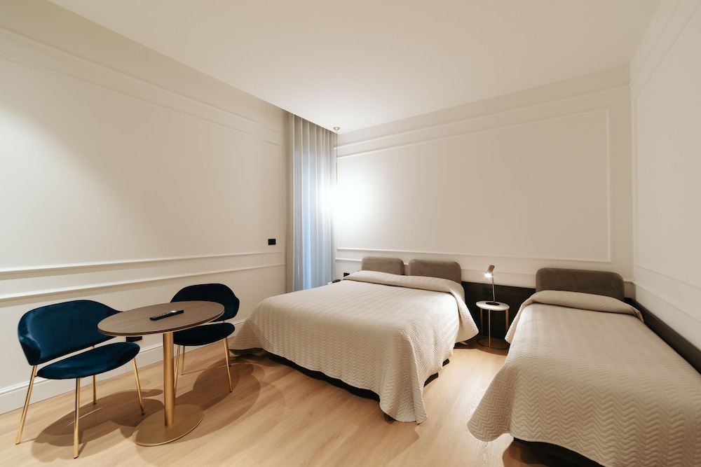 Albergo Italia 6/29