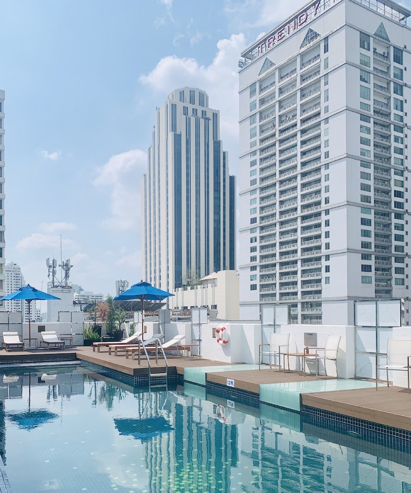 Night Hotel Bangkok (formerly Dream Hotel Bangkok) 5/81