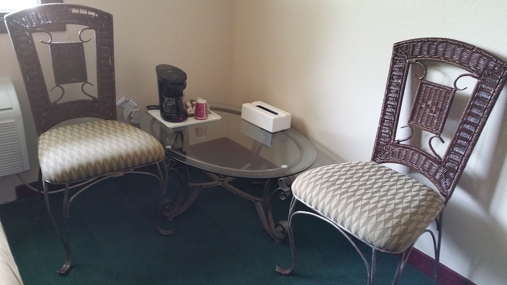 Rodeway Inn Mitchell 22/44