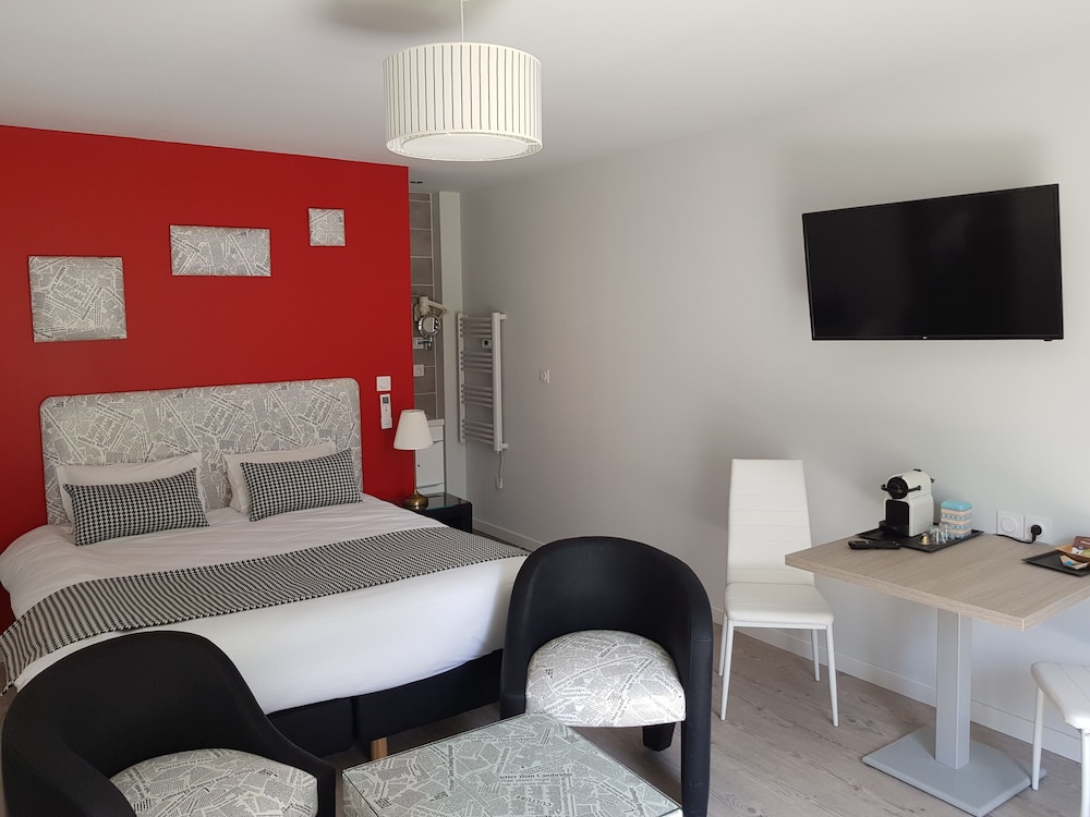 Domaine des Pierres Dorees 25/50