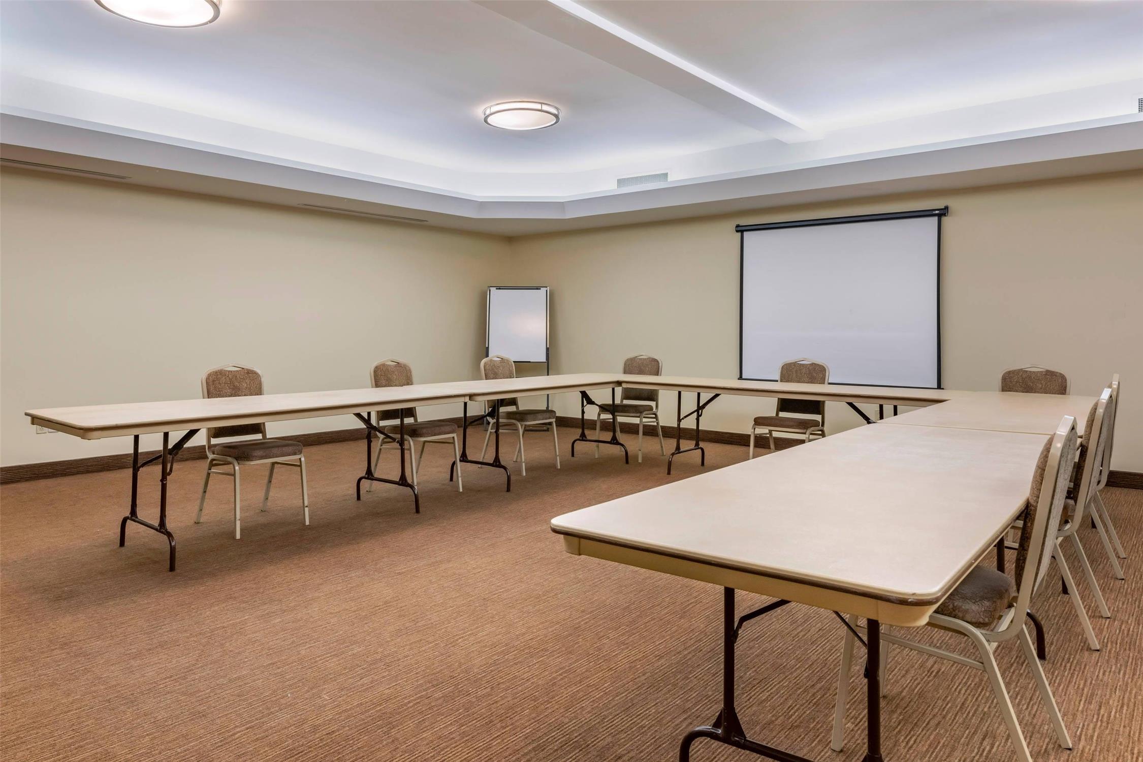 Quality Inn & Suites Quispamsis 23/26