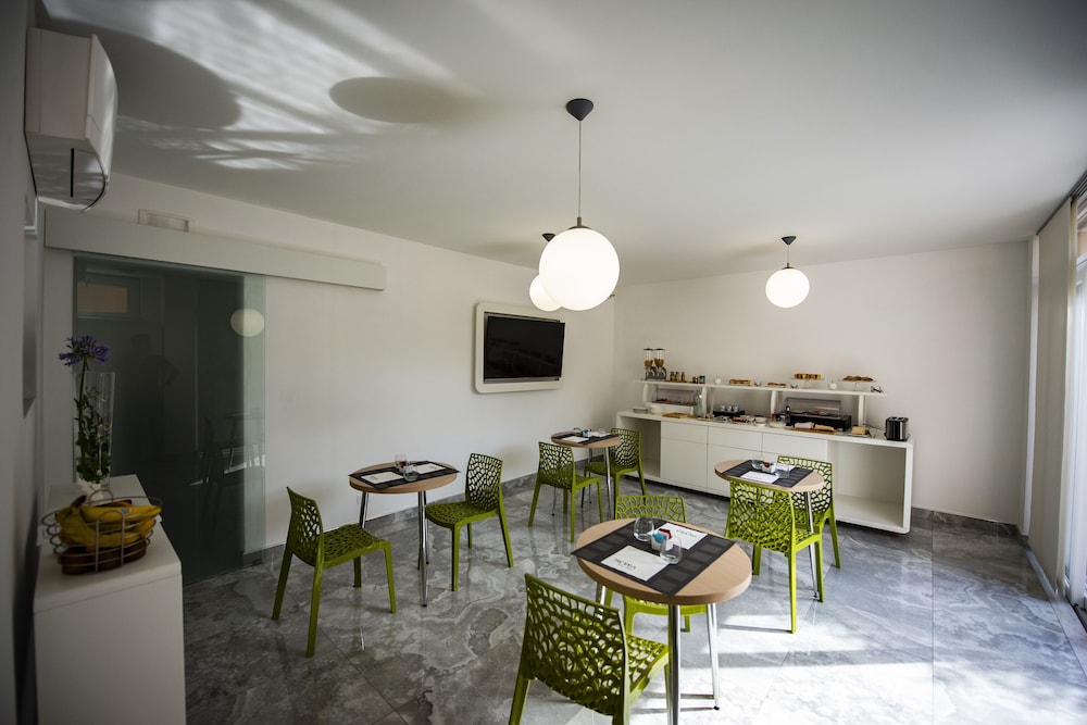 Aether Suites Tropea 26/50