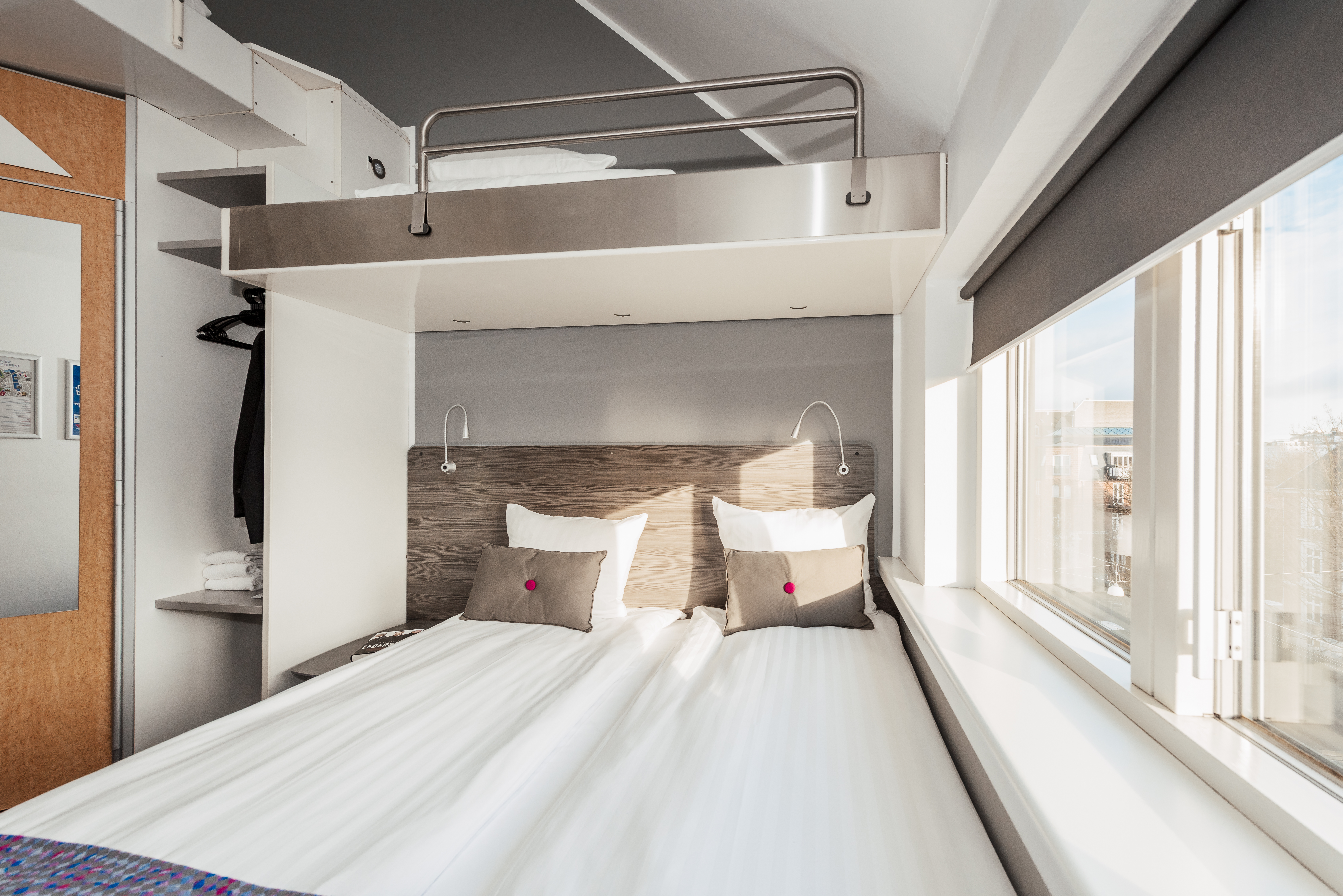 Commodore, Family, Double Bed