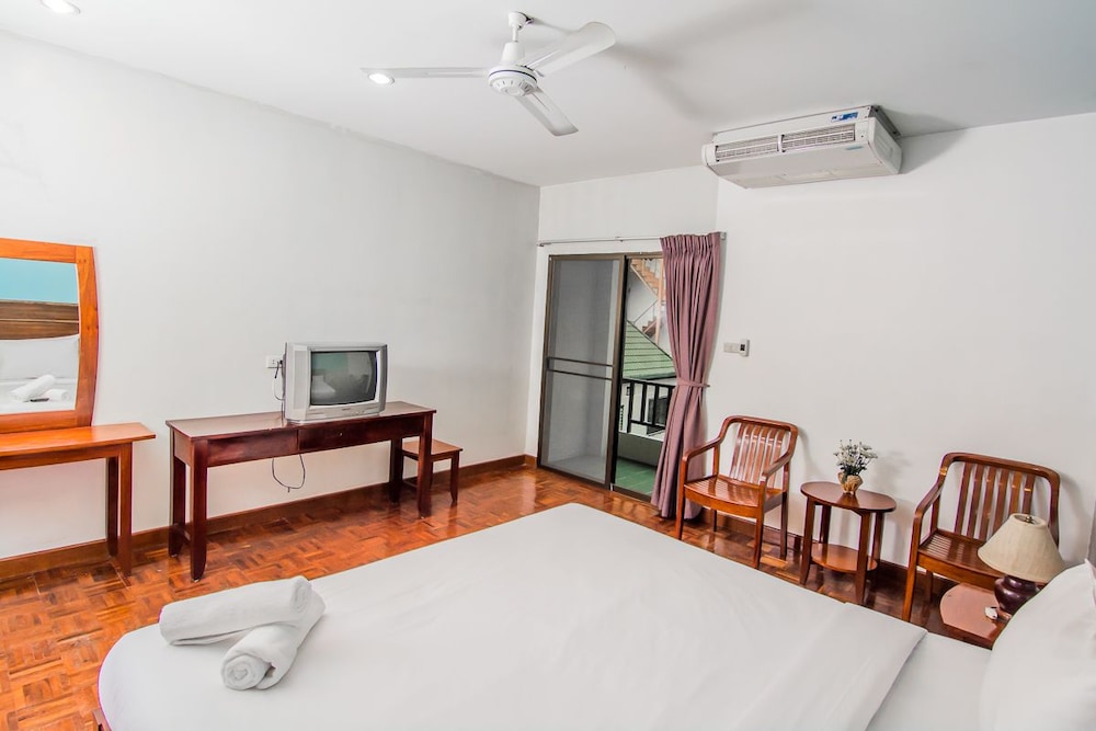 Sutus Court 4 14/33
