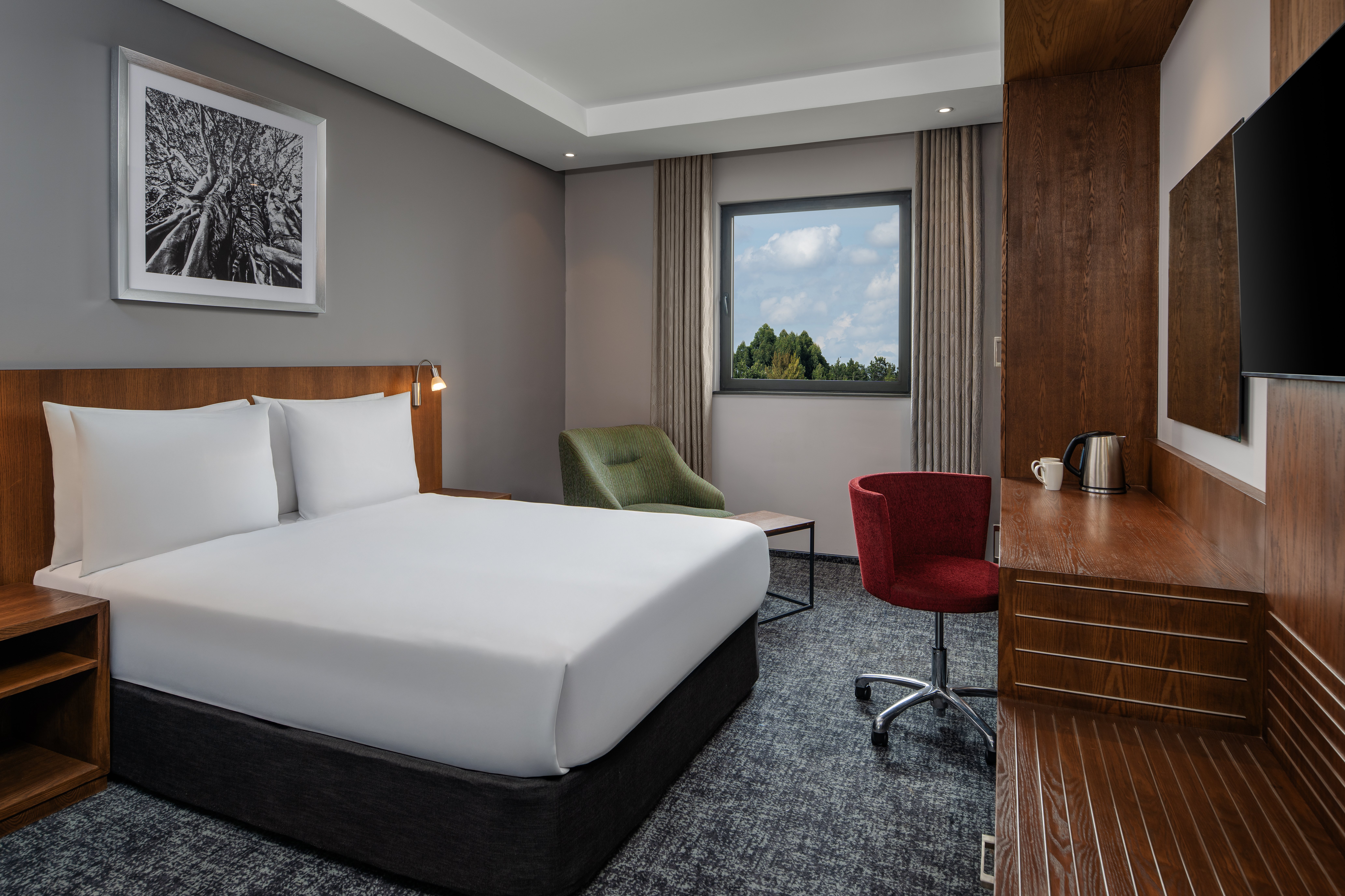 Holiday Inn Nairobi Two Rivers Mall an IHG Hotel 7/50