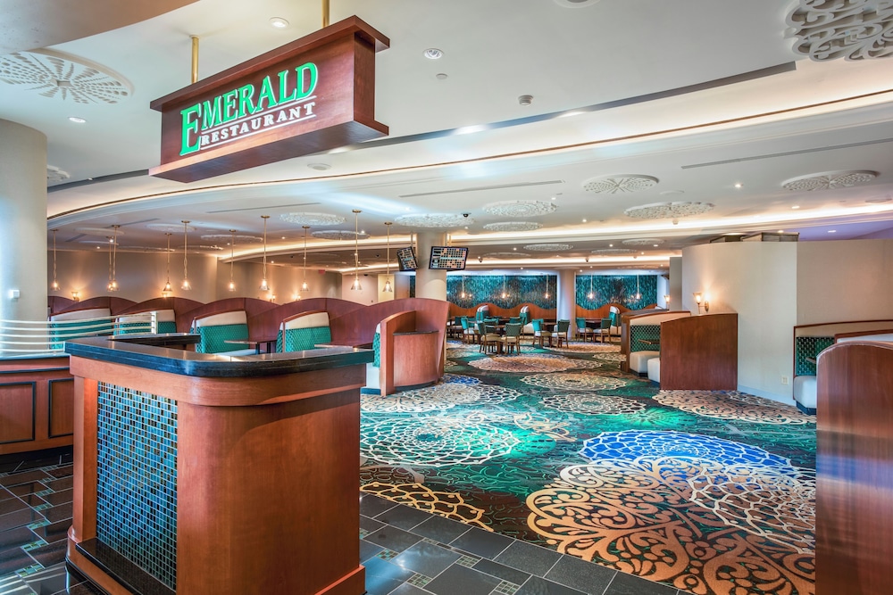 The Brook at Turning Stone Resort Casino 9/29
