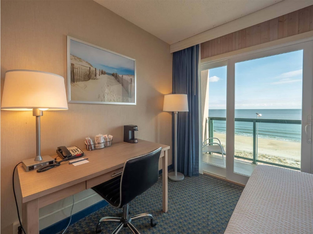 Atlantic Sands Hotel Conference Center 31/66